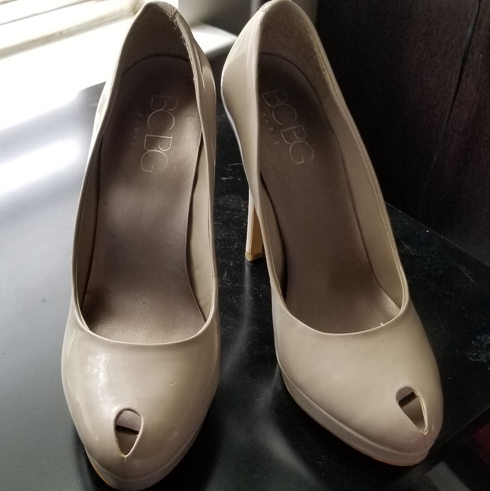 Tan heels